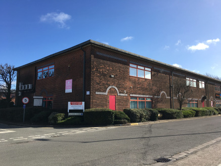 7 Canada Close, Banbury, is a modern first floor office incorporating steel portal frame construction under a pitched and clad roof. The first floor offices are good quality with suspended ceilings, gas fired central heating, kitchen, separate male a...