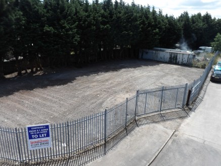 An open storage compound to let.

Available October 2021

0.1-0.34 acres

£15,000 per annum