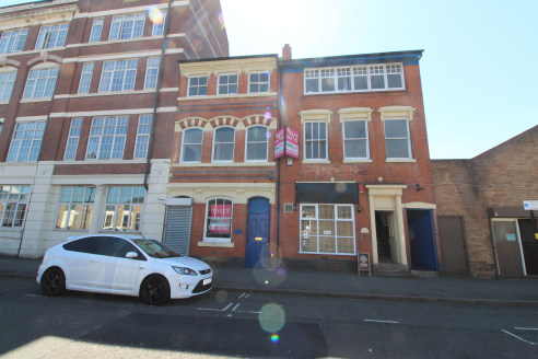 Retail Space Situated within the Historic Jewellery Quarter - Total GIA - 650 ft2 (60.38 m2)...