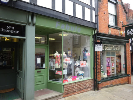 TOWN CENTRE GROUND FLOOR SHOP