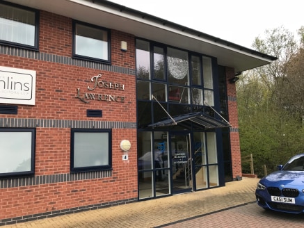 Open plan ground floor office with own kitchen and WC comprising 1,000 sq ft to let. - Ideal for small local business

The modern air conditioned office benefits from 5 car parking spaces and superfast broadband up to 100MB via www.airband.co.uk

The...