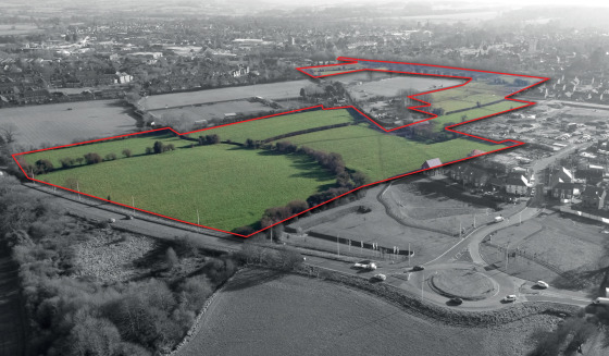 The site occupies a prime location having a main road frontage to the A53 Market Drayton Bypass. A further access from

Greenfields Lane, via Hampton Drive, provides convenient access to the town centre within an established and ever expanding

resid...