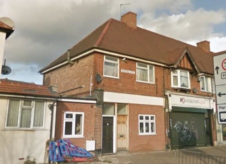 This freehold property is now available! Located within easy reach of Harrow & Wealdstone Station and with high street visibility, this would be great for an owner occupier or investor. The property compromises of 3 offices on the ground floor, all f...