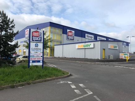 Fully Serviced Commercial Storage/Offices/Retail\n\nPopular Business Location.\n\n“Easy-in, easy-out” terms, no legal costs, simple tenancy agreements....