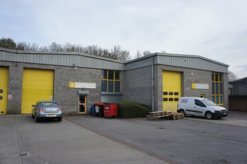 Westpoint Business Park is located on Vincents Road on the Bumpers Farm Industrial Estate, this is Chippenham's principle industrial employment area. There is good road access to the M4 motorway at Junction 17 via the A350 Chippenham bypass with Bath...