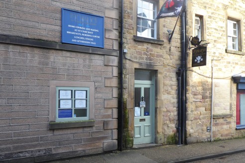 Former tearooms on upper floors located in the centre of Bakewell