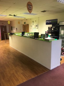 The space comprises an open plan floor formerly occupied as a gym. The premises benefit from a kitchen and manager's office plus separate male and female W/C accommodation.  

The unit is served by a shared customer entrance and stairwell There is a...