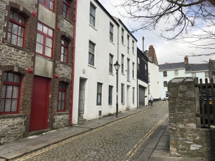 The property is on historic Looe Street, close to retail, leisure and academic facilities and within the Barbican area, located between the city centre and Sutton Harbour.

32 Batter Street comprises a three-storey mid-terrace unit. The unit is of br...