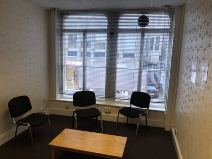 The property briefly comprises a selection of open plan office suites set out over two floors with a number of adjoining smaller suites providing ideal meeting rooms or private office spaces. The premises benefits from a fitted security alarm system,...