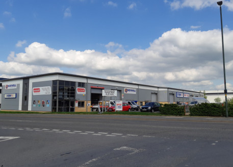 Unit 3 comprises a mid terrace high quality trade unit of steel portal frame construction with brick block and steel profile clad elevations. The construction provides for an internal haunch height of approximately 6...