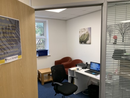 Modern Mid Terraced Office With 7 Car Parking Spaces