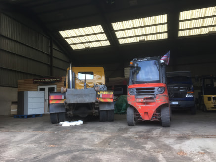 Location

The premises are located on Long Lane approximately 100 metres from the junction with Shrigley Road approximately half a mile from the junction with Brookledge Lane. Brookledge Lane affords access to Adlington and the main A523 approximatel...