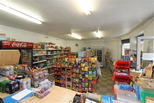 ***COMMERCIAL INVESTMENT***

Opportunity to purchase a commercial investment situated in a very prominent position on Nags Head Hill, St George. The shop is let to a convenience store on a 15 year lease from October 2013 at a current passing rent of...