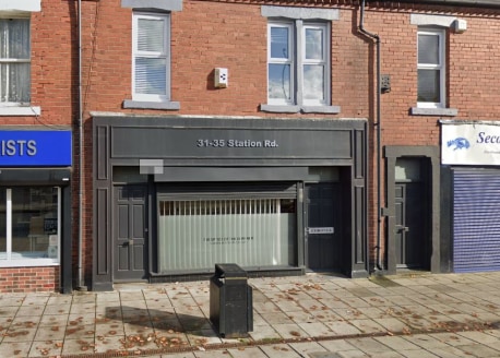 FOR SALE - SELF-CONTAINED ACCOMMODATION - HEBBURN

LOCATION

The property is situated in Hebburn town centre and has strong transport links via the A19 and A194. The A194 dual carriageway offers direct access to Newcastle City Centre in approximately...
