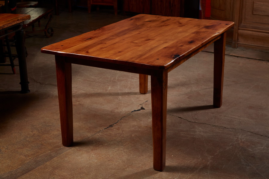 Photos Hawkins Furniture Knotty Alder Dining Table