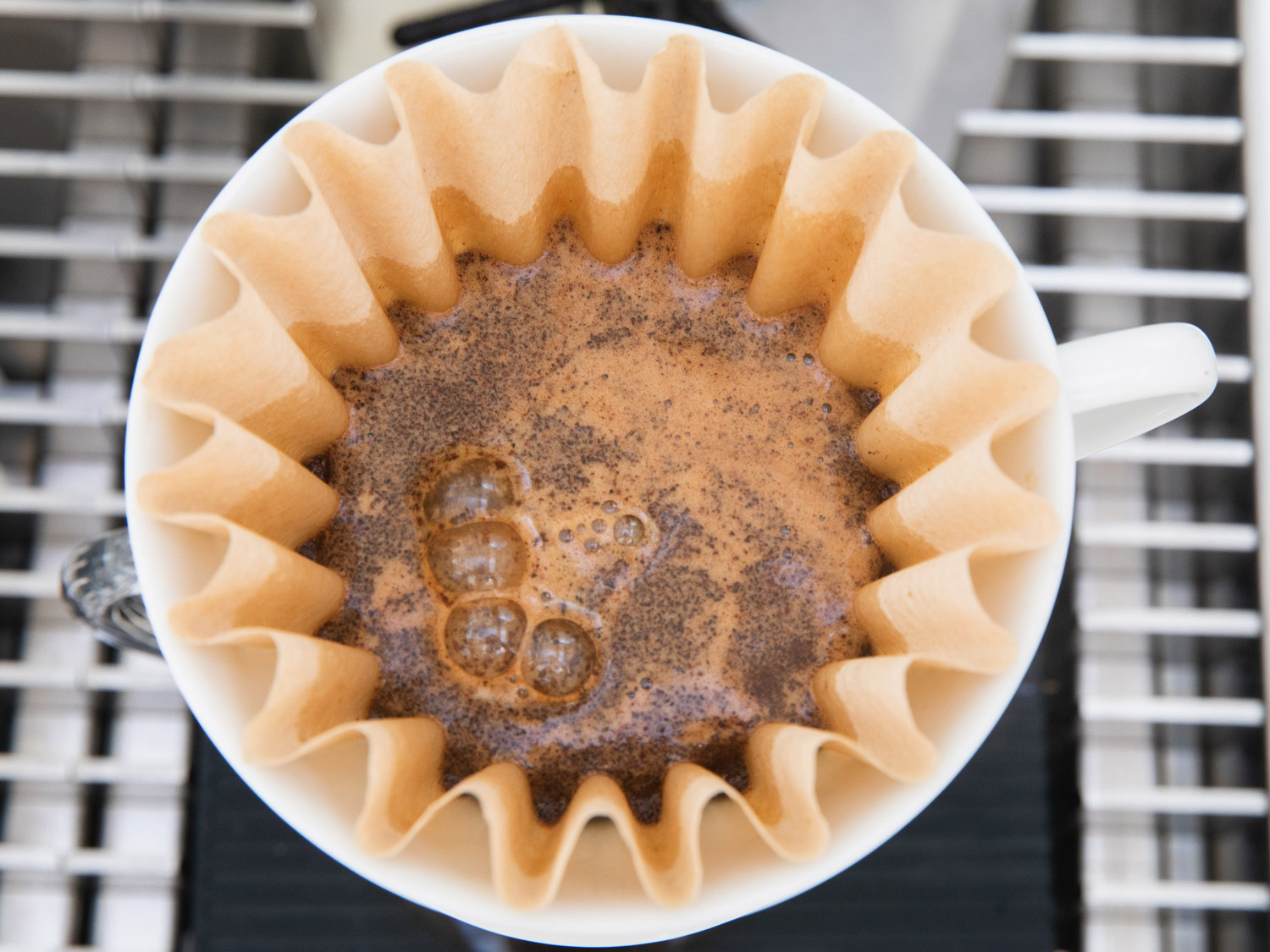 Brewing Coffee with the Moka Pot — Blue Bottle Coffee Lab