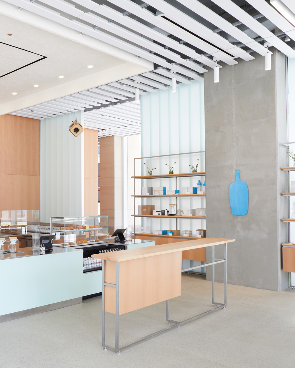 Blue Bottle Coffee – Cafe and Cowork