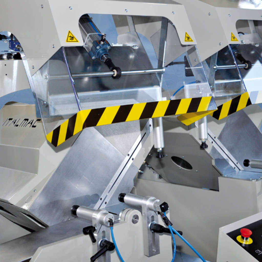 Italmac ITM 600C 3 Axis Controlled Double Miter Saw | Hermance