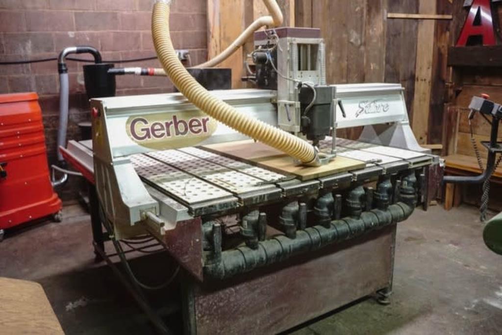 Used Gerber Saber 4 x 4 CNC router