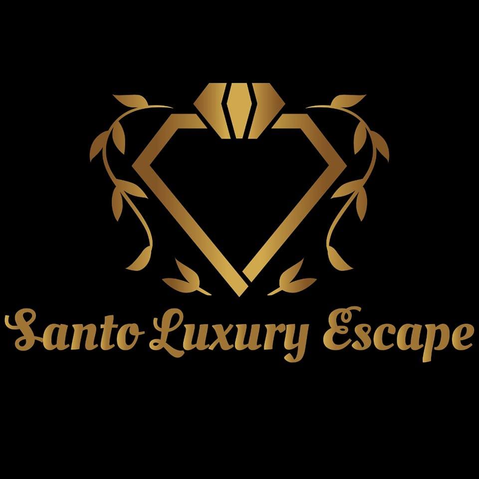 Santo Luxury Escape  logo