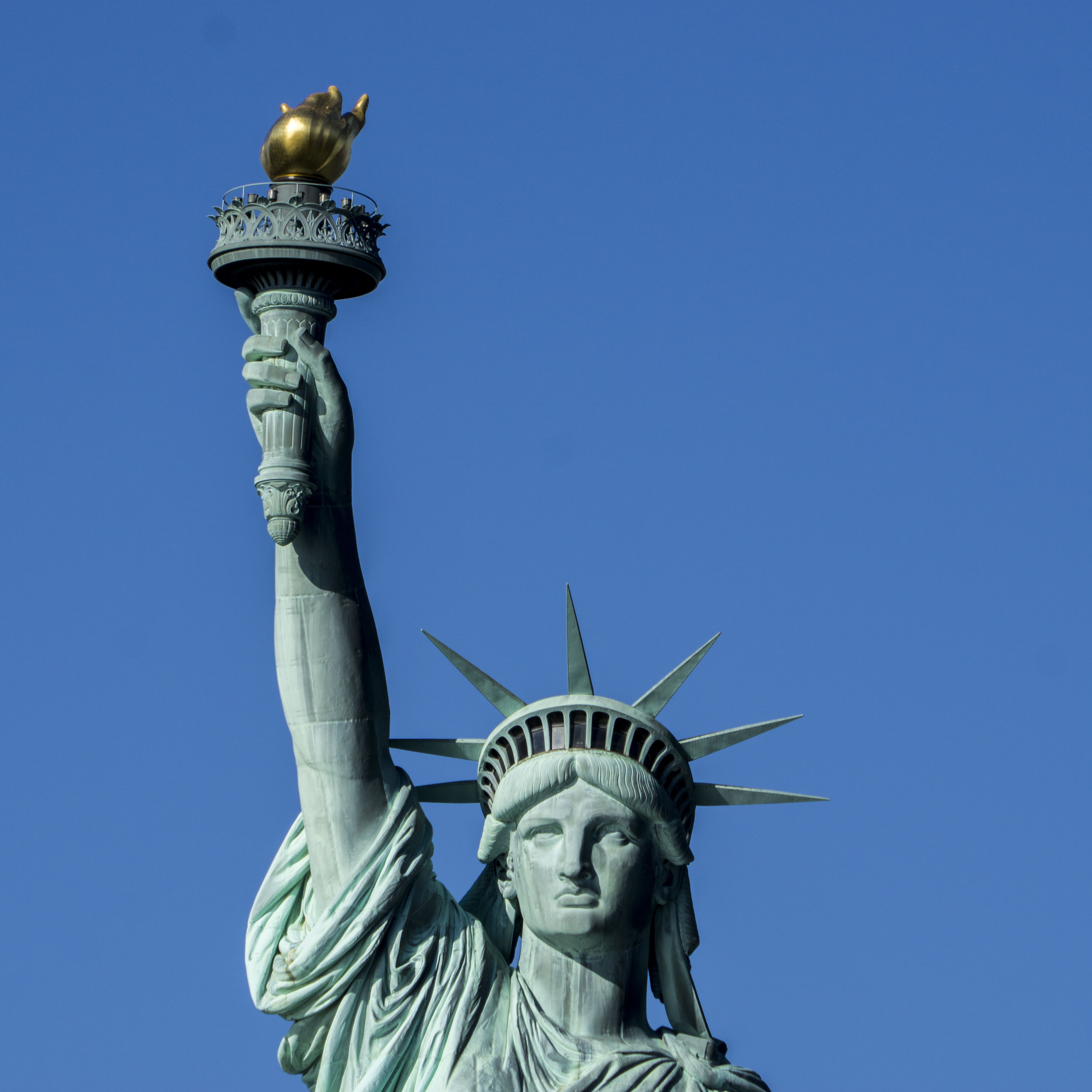  The Statue of Liberty and Ellis Island (Private Tour)