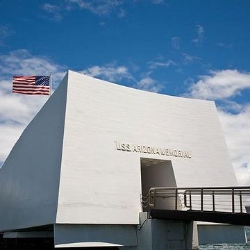 Oahu Day Trip: World War II Pearl Harbor Heroes Adventure from Maui
