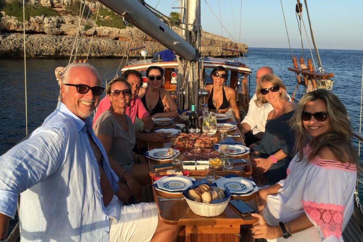 Sunset Sailing & Dinner Aboard Vita Bel