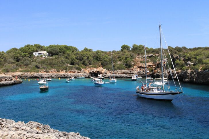 Sailing Charter on The Mallorcan Coast (5 Hr)