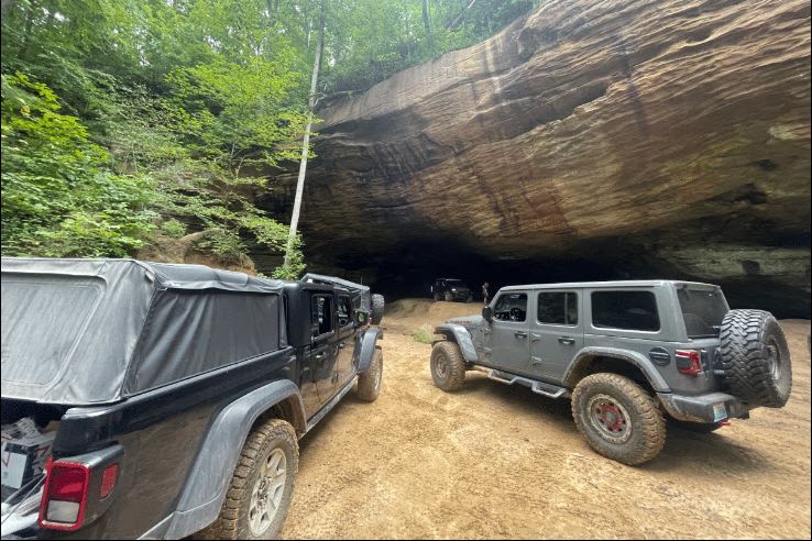 Off-Road Jeep Tour - 5 Seater Rental