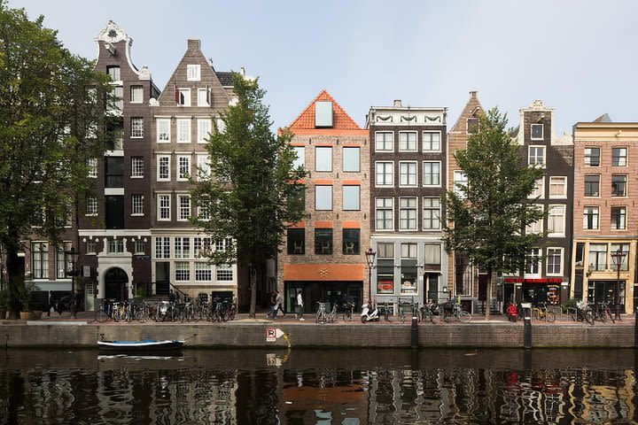 Amsterdam City Tour: Self - Guided Audio Tour On Your Phone