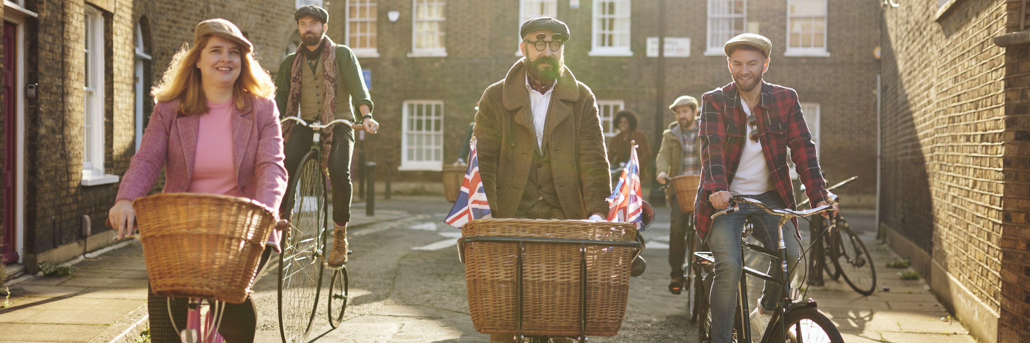 Tally Ho Experiences banner