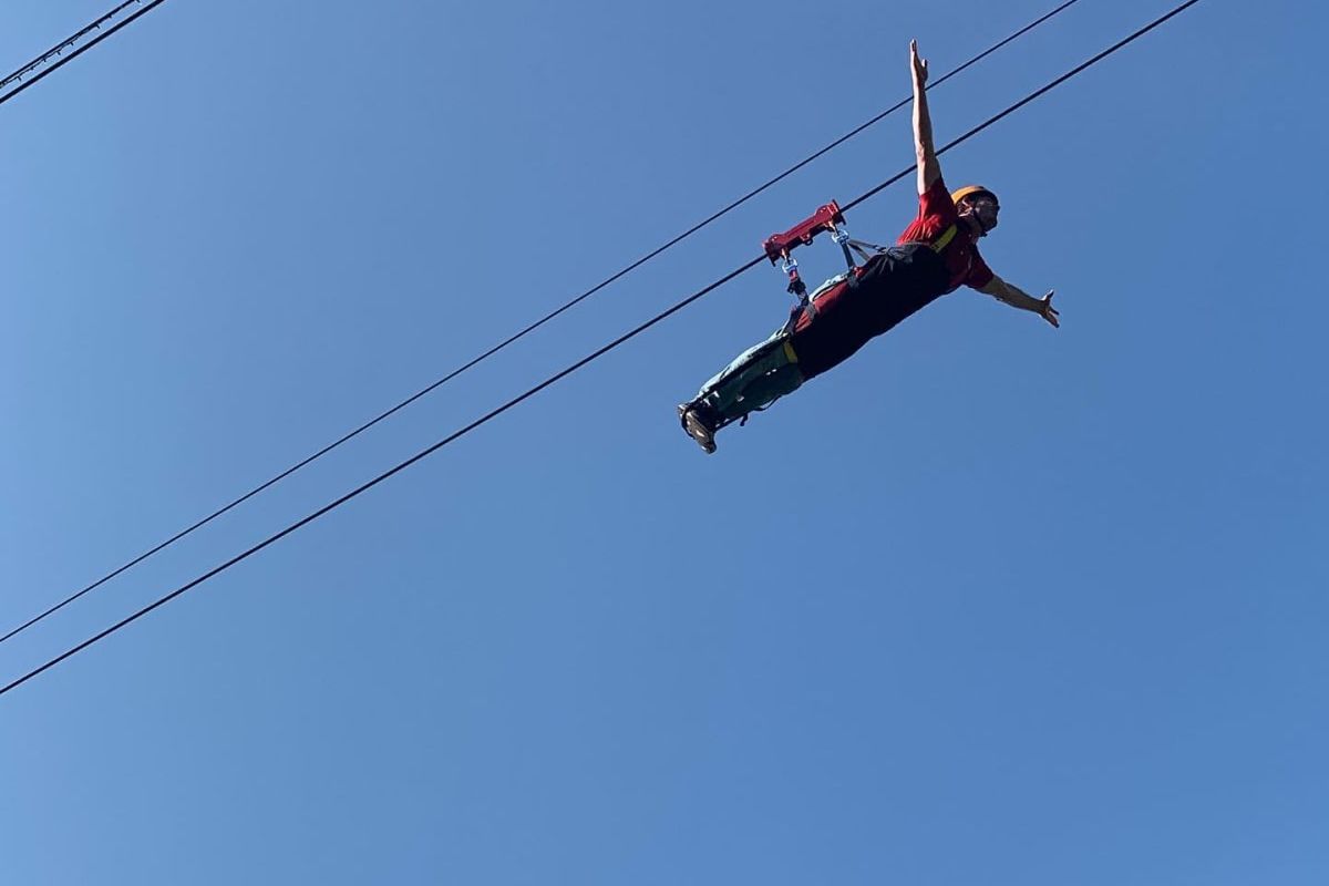 Mega Zipline - River Riders