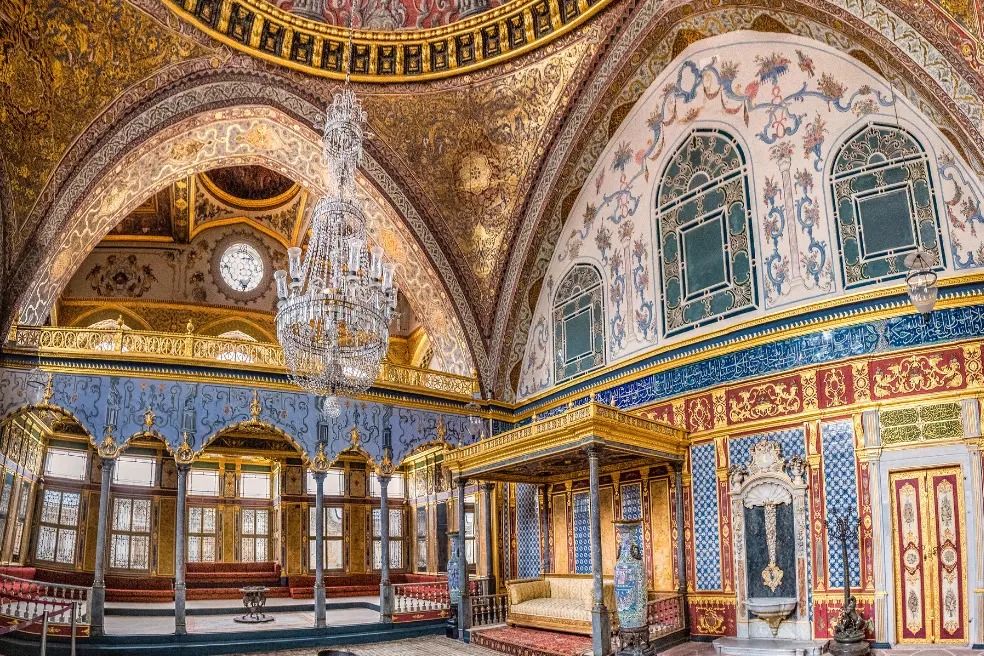 Topkapi Palace & Harem Skip The Line Ticket with Audio Guide