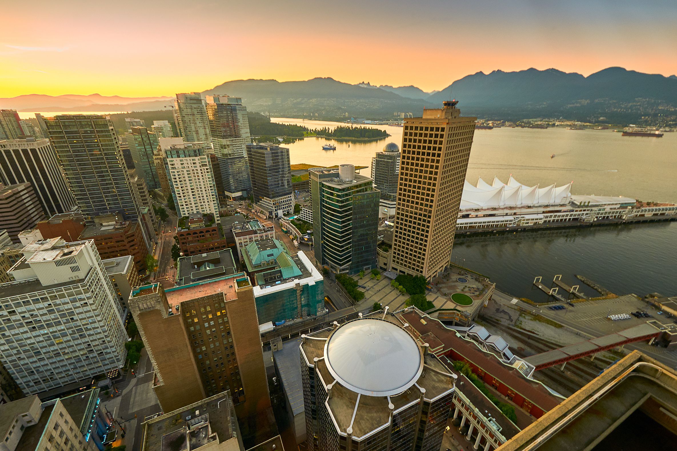 Scenic Vancouver Twilight Tour