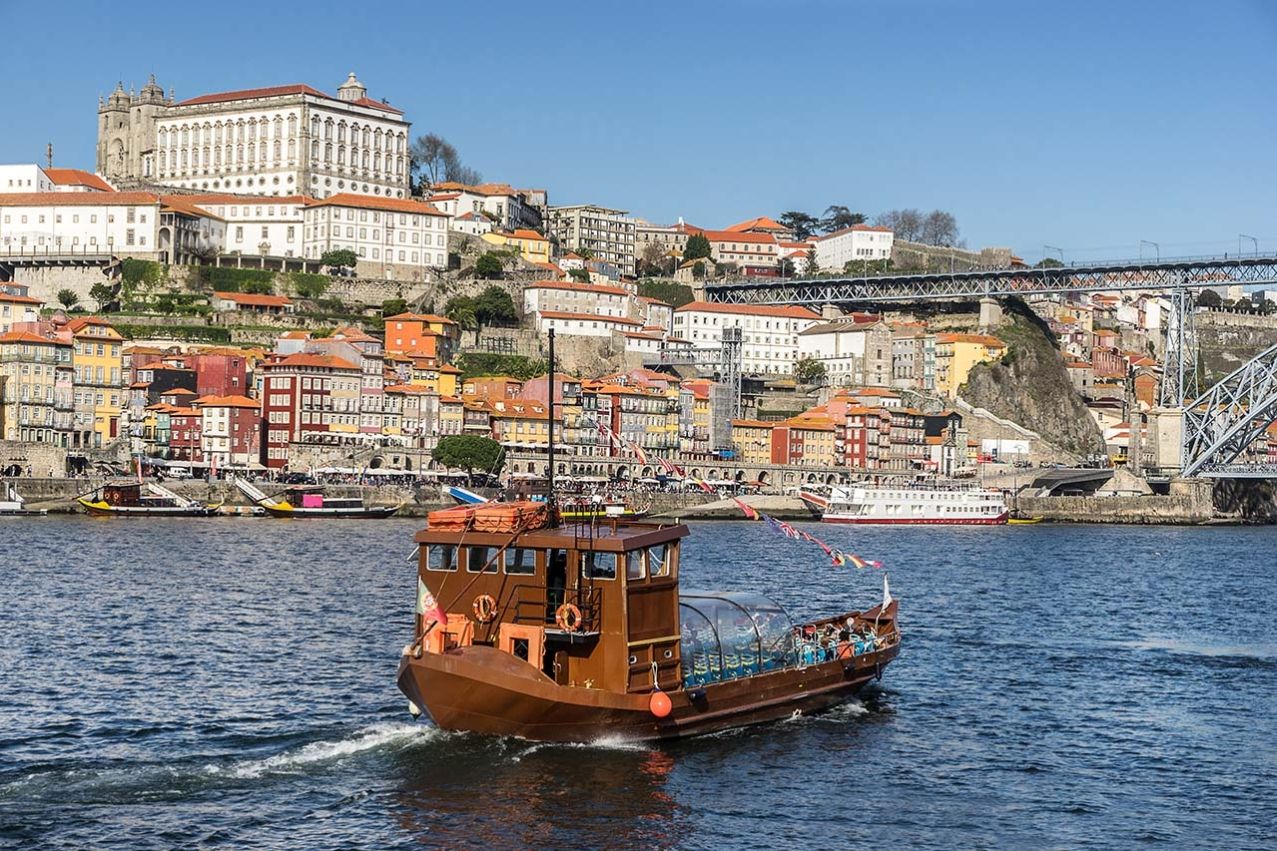 Gray Line Porto: 48-Hour Bus + Boat Tour