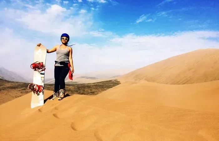 1 Day Tour From Lima: Paracas & Huacachina Oasis