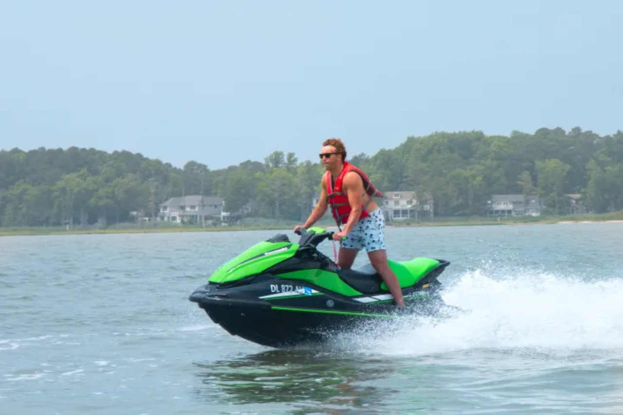 4 Hour Fishing Skiff Boat & 1 Hour Jet Skis Combo Package - Chincoteague Island