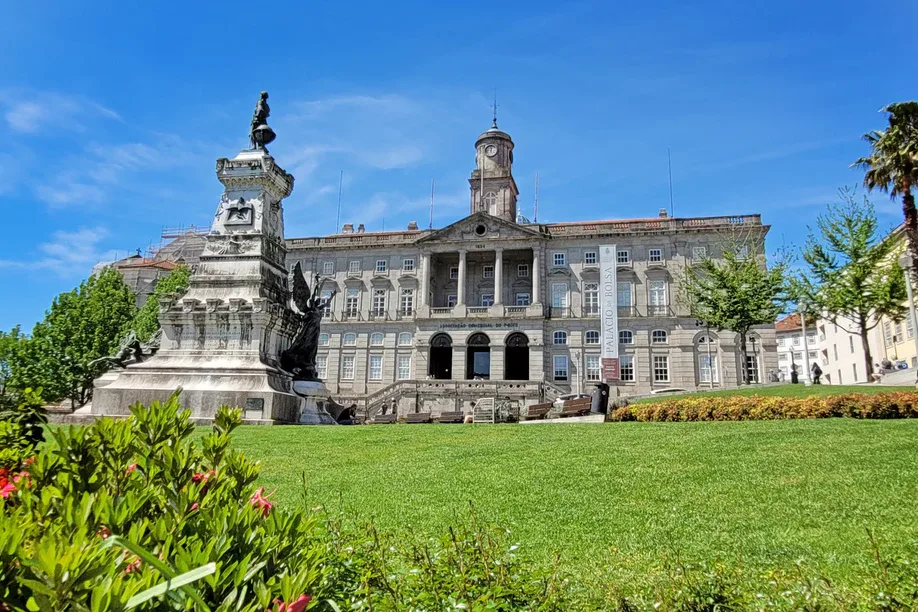Palácio da Bolsa – The Soul of Porto, Cast in Stone and Gold