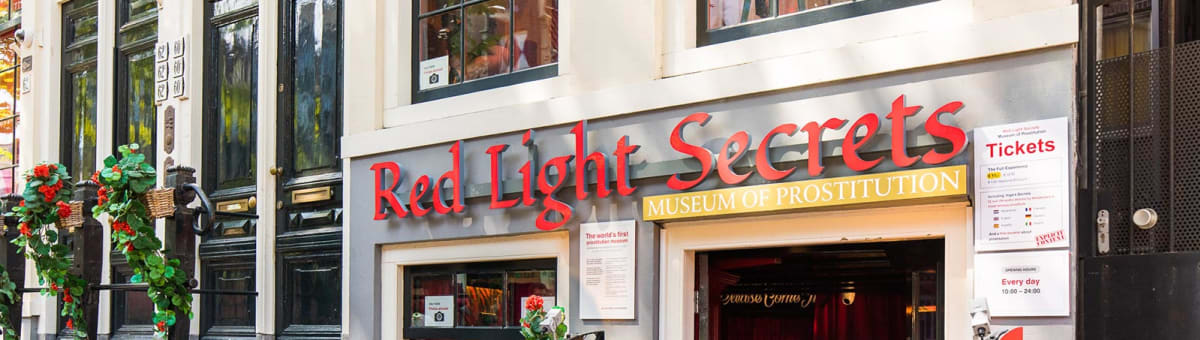 Red Light Secrets cover