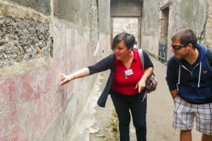 Private Pompeii Tour with Archaeologist Guide 3