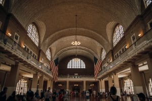 Fully Guided Statue of Liberty Tour with Ellis Island 3