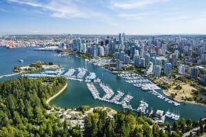 Vancouver PremiumTour with Capilano,Grouse Mountain & Lunch  4