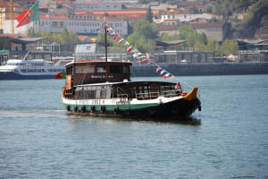 City SightSeeing Package: Bus+Boat+Cellar 4
