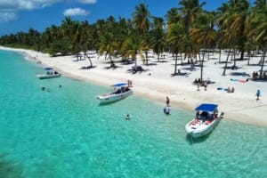 Private boat Saona Island Day Trip with Snorkeling and Lunch 4