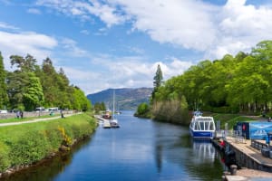 Scottish Highlands & Loch Ness Day Tour 4