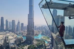 Sky Views Dubai 4