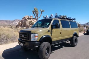 Joshua Tree Air-Conditioned Scenic Tour from Palm Springs 3