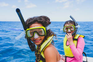 West Oʻahu Dolphin Watch & Turtle Snorkel Sail 4