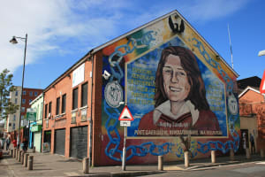 Belfast, Dunluce Castle & Giant's Causeway Day Tour from Dublin (with Black Taxi or Titanic Experience) 4
