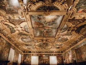 Exclusive Alone In St. Mark's & Doge's Palace Tour - image 4